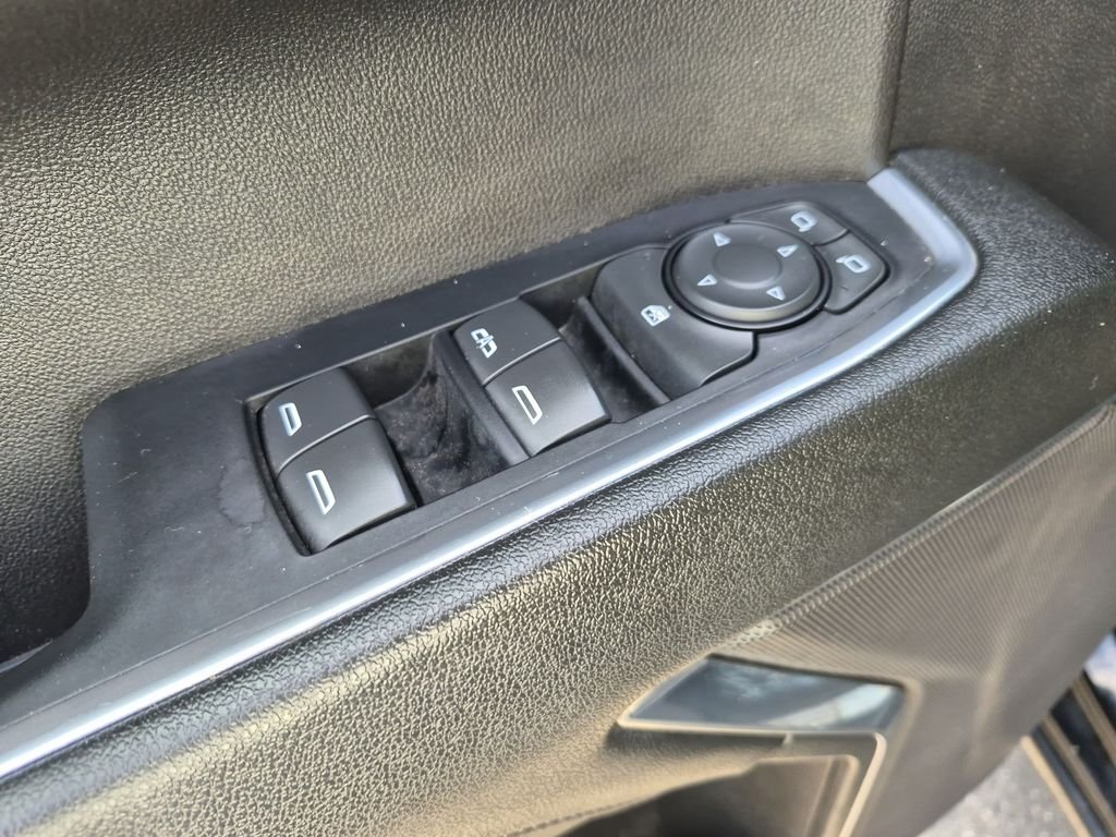 2023 Chevrolet Silverado 1500 LT - Photo 13