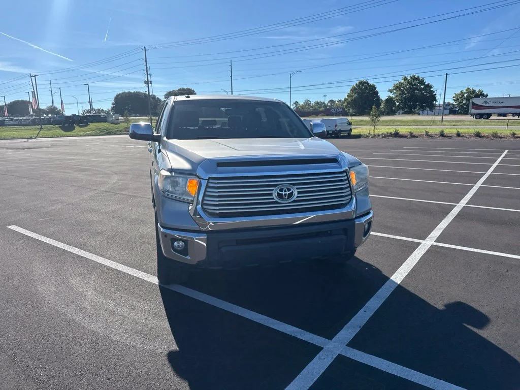Used 2017 Silver Toyota Limited image 3