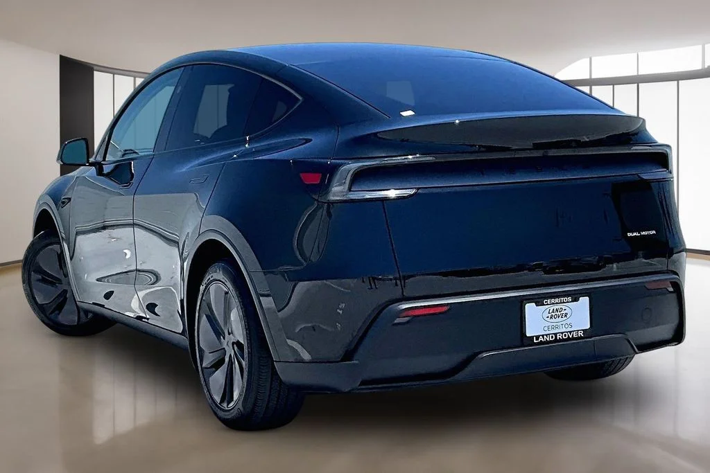 Used 2026 Black Tesla Long Range image 4