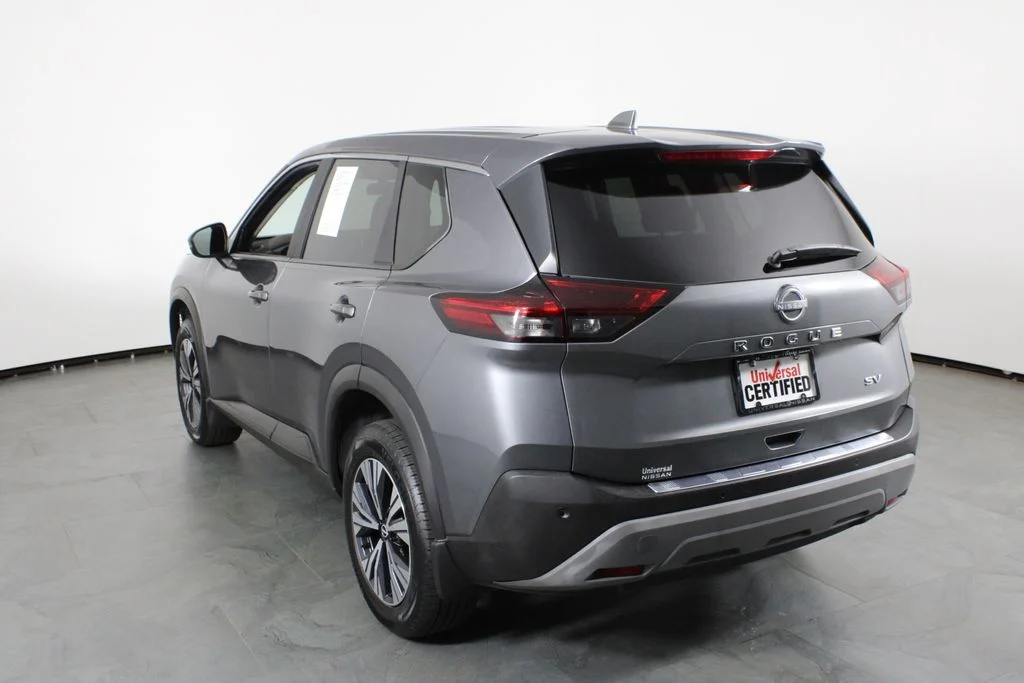 2022 Nissan Rogue SV - Photo 16