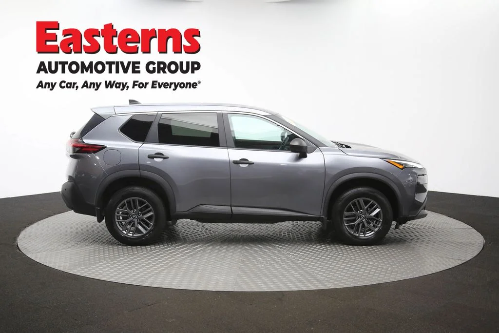 Used 2023 Gray Nissan S image 45