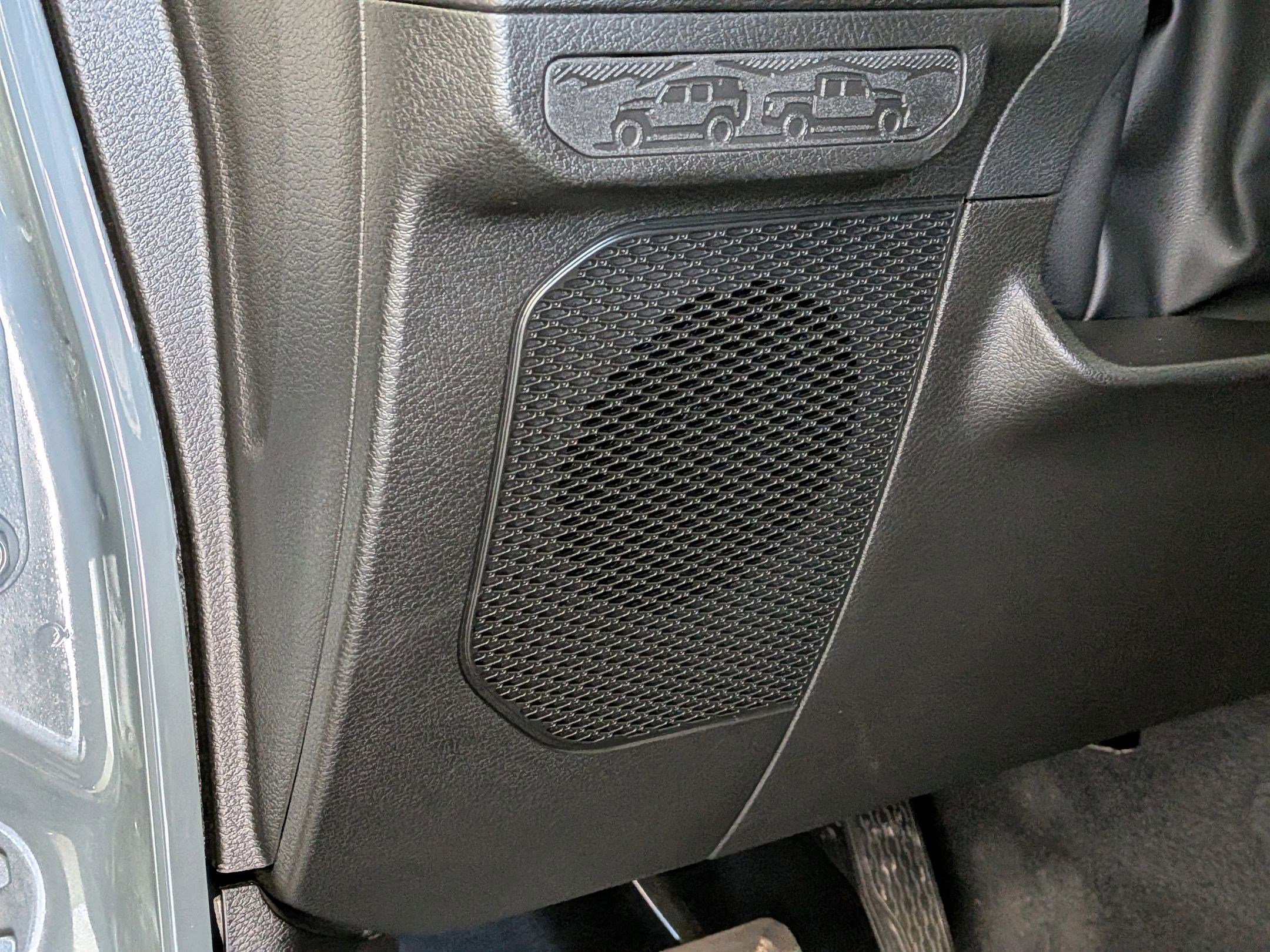 New 2026 Anvil Clear-Coat Exterior Paint Jeep Sport S image 14