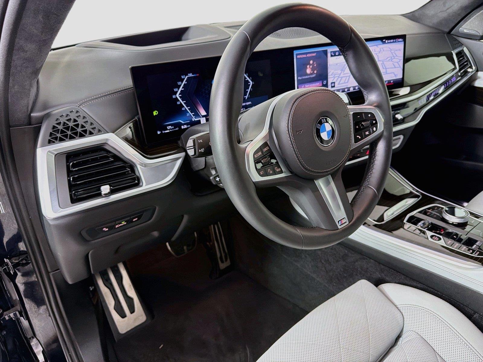 Certified Used 2024 Carbon Black Metallic BMW xDrive40i image 9