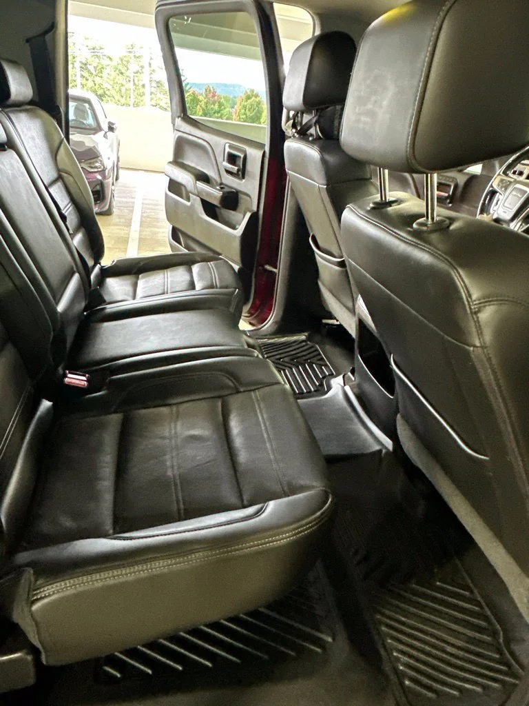 Used 2018 Red Quartz Tintcoat GMC Denali image 14