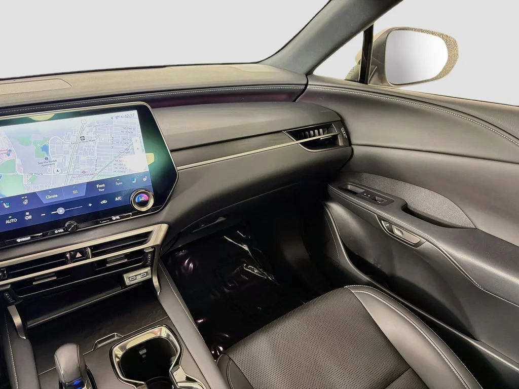 Used 2023 White Lexus 350 Premium Plus image 25