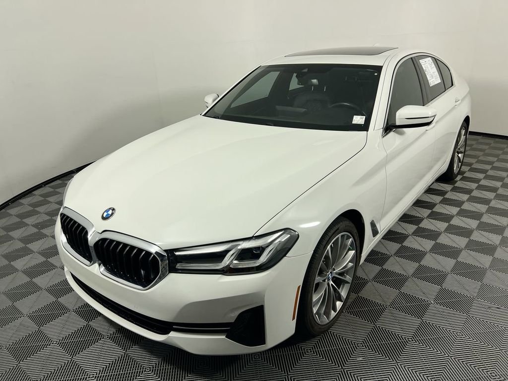 2022 BMW 5 Series 540i - Photo 7