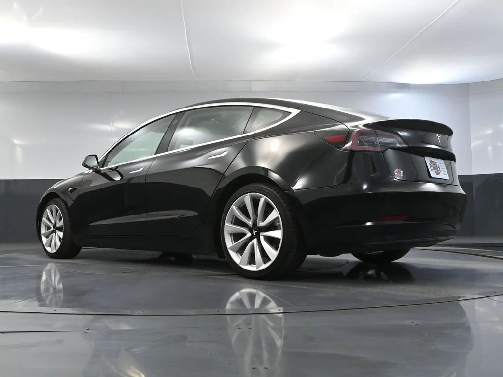 Used 2018 Black Tesla Long Range image 47