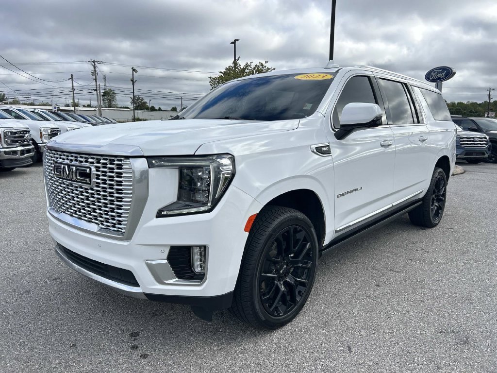 Certified Used 2023 Summit White GMC Denali image 8