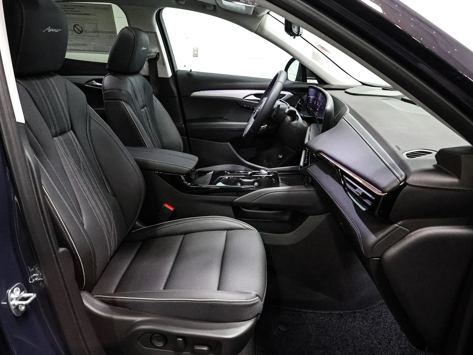 New 2026 Black Buick Avenir image 24