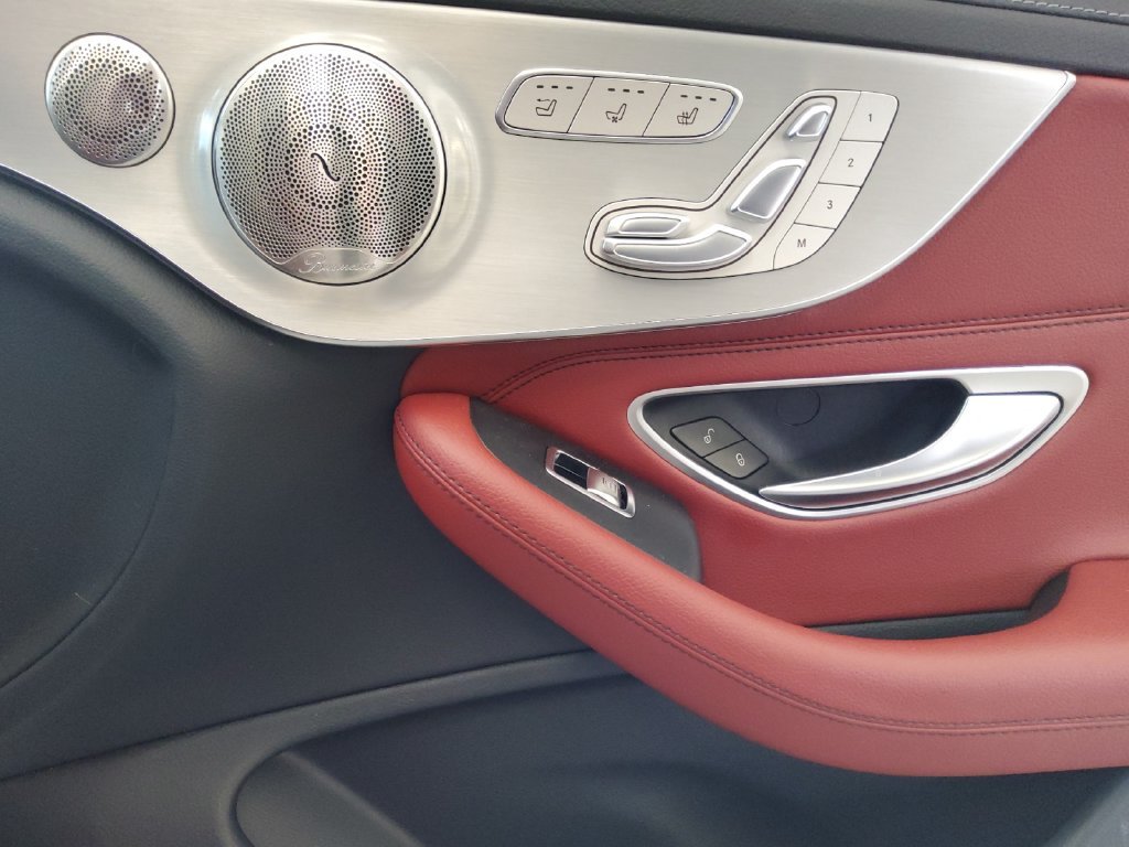 Used 2023  Mercedes-Benz C 300 image 15