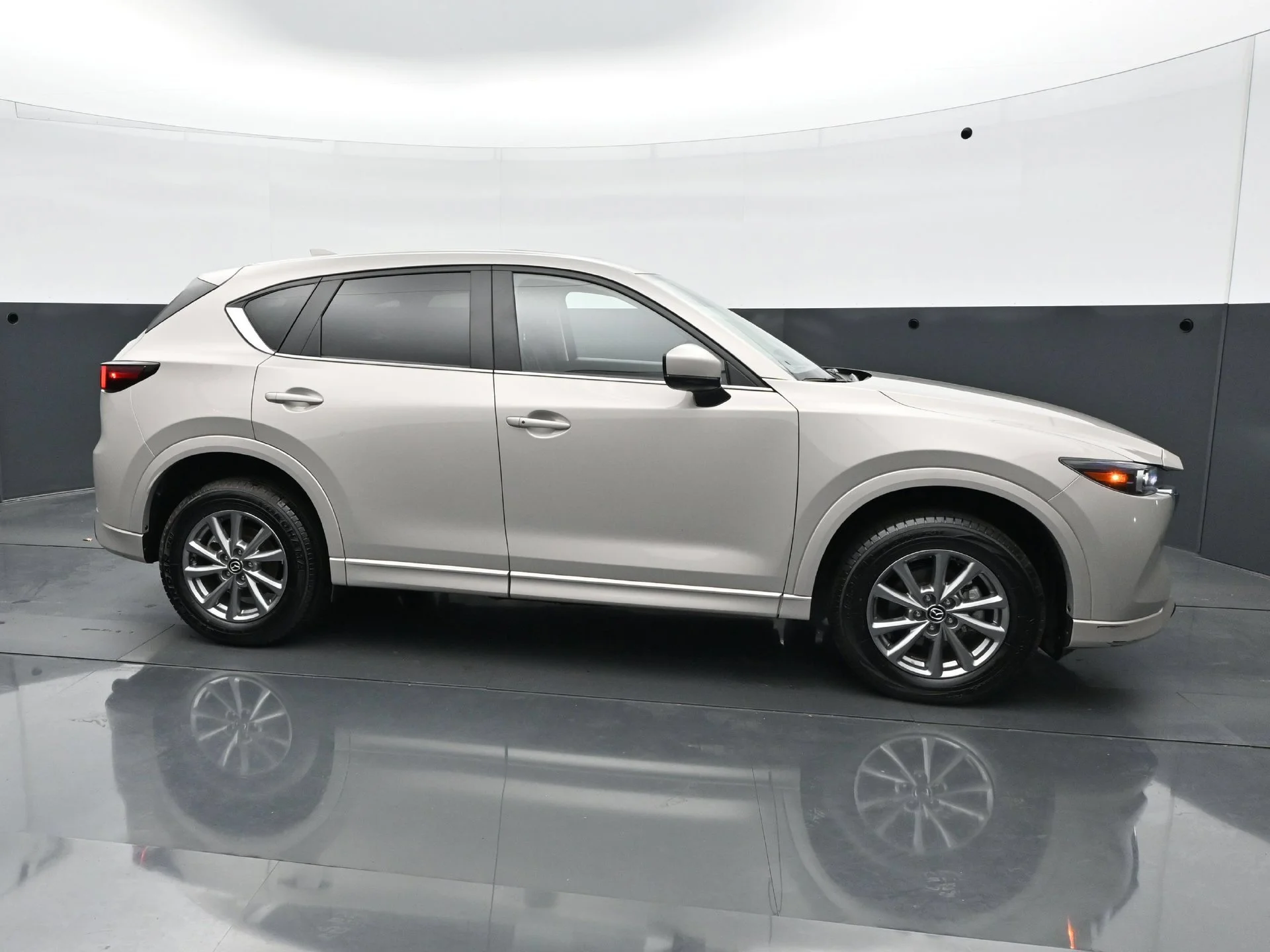 Used 2025 Platinum Quartz Metallic Mazda 2.5 S Preferred Package image 7