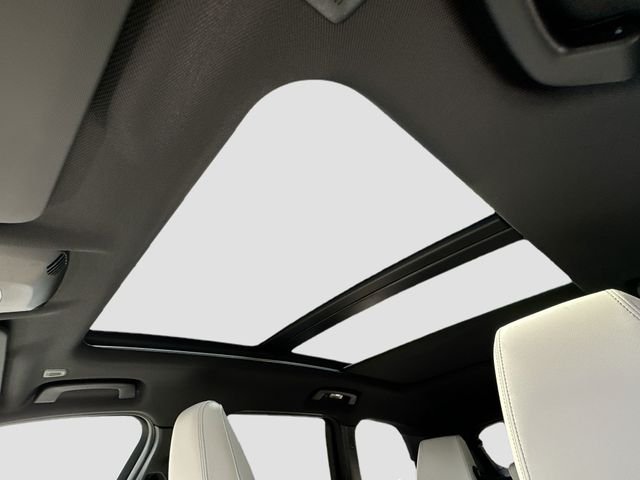 New 2026 Silver BMW xDrive28i image 13