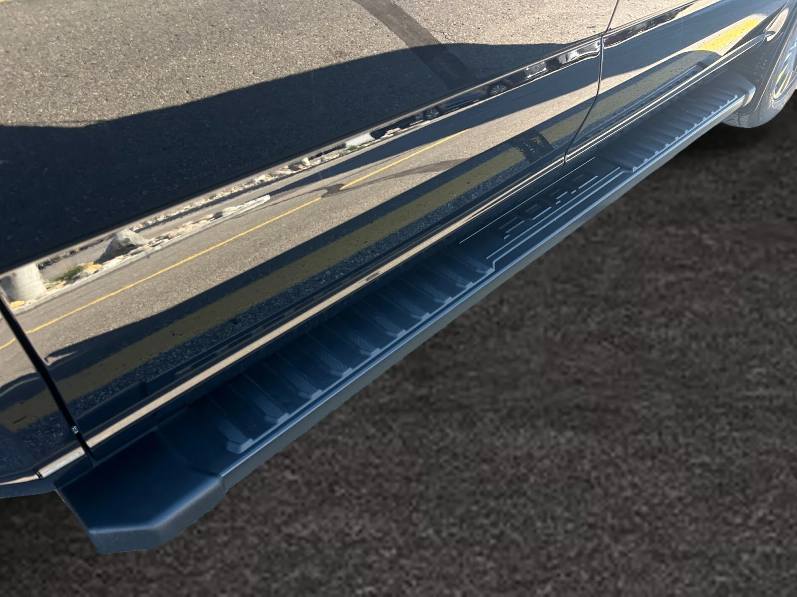 New 2026 Agate Black Metallic Ford XLT image 11