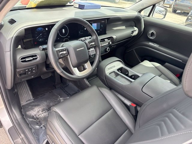 Used 2026 Silver Hyundai SEL image 11