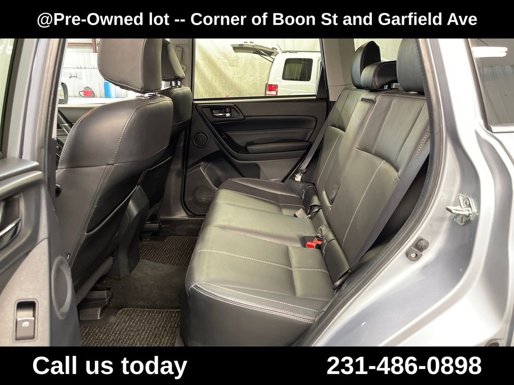 Used 2017 Silver Subaru 2.5i Touring image 27