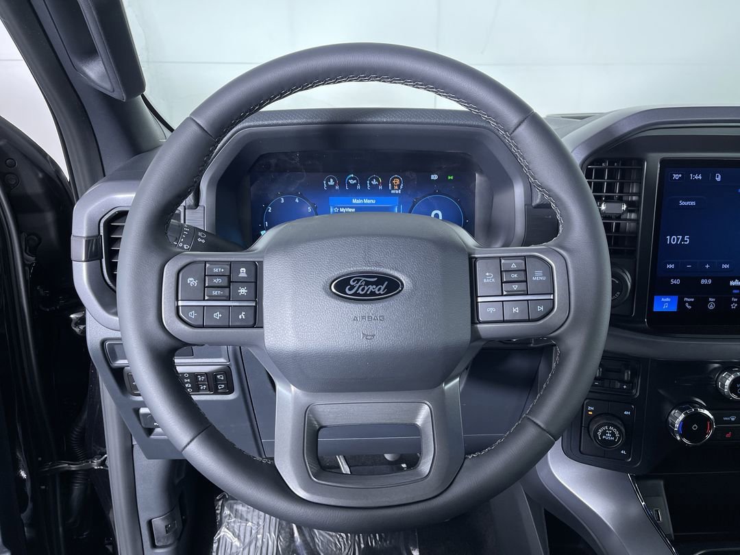 New 2026 Agate Black Metallic Ford XLT image 16