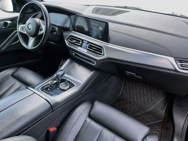 Used 2023 Black BMW xDrive40i image 28
