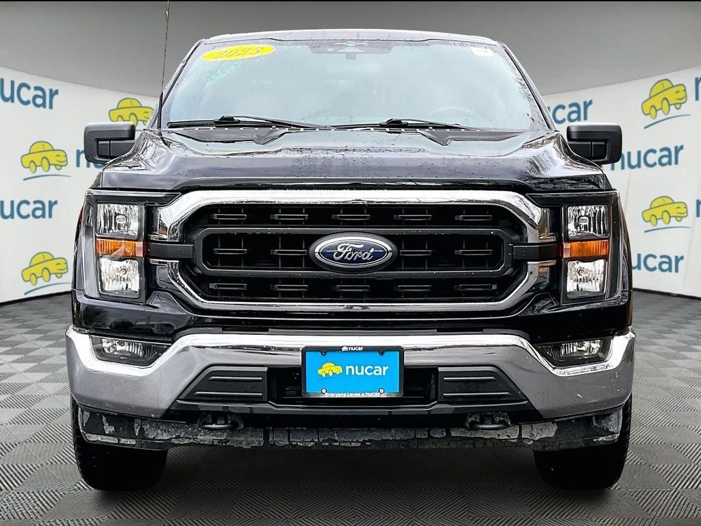 Used 2023 Black Ford XLT image 2