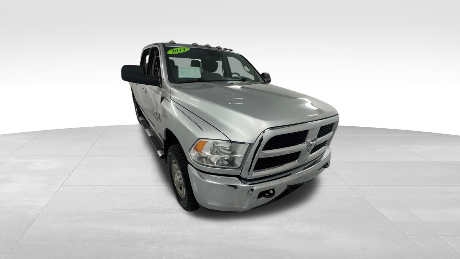 2014 RAM 2500 SLT 4X4 Crew Cab SWB's photo