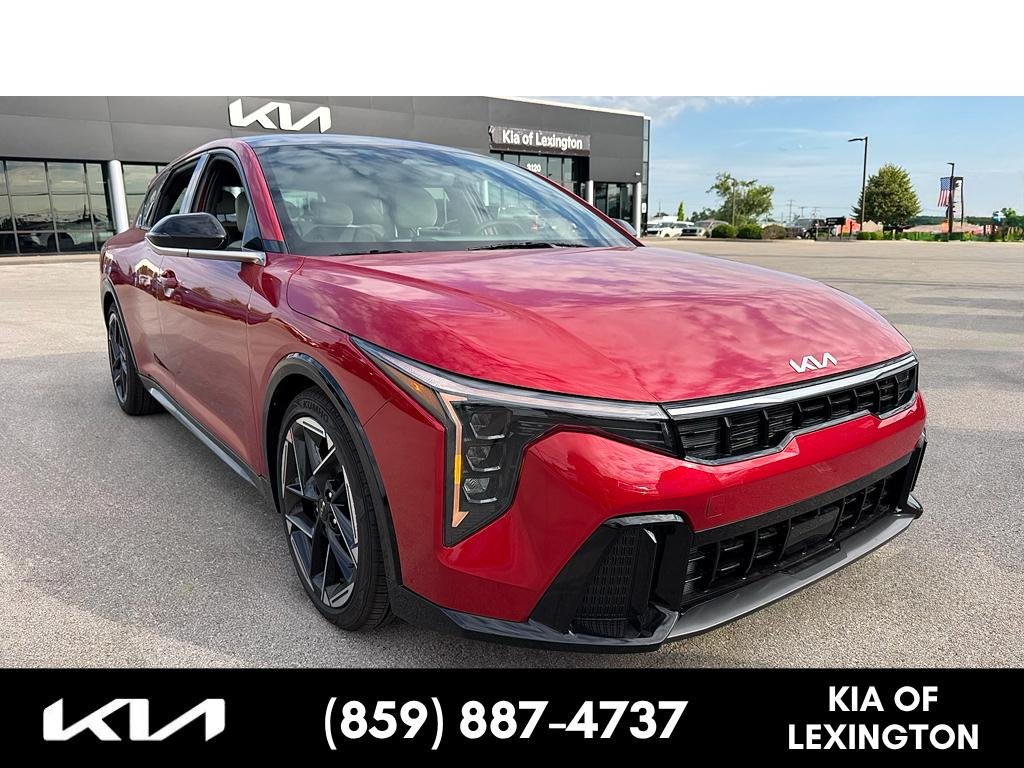 2026 Kia K4 GT-Line AT Hatchback's photo
