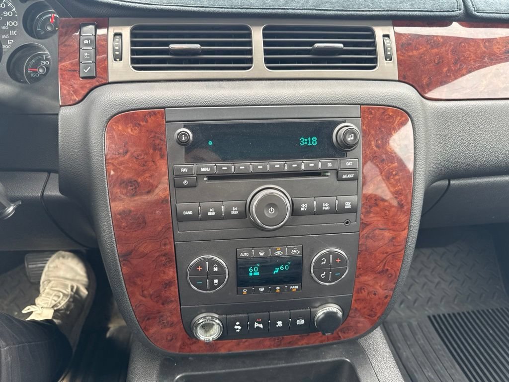 Used 2011 BLACK Chevrolet LTZ image 5