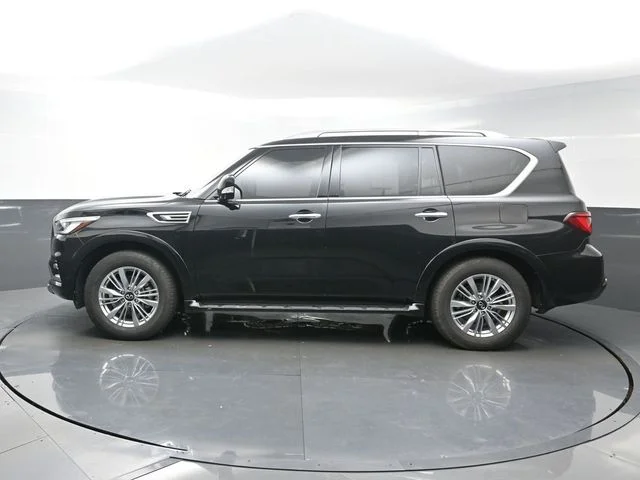 2021 INFINITI QX80 - Photo 4