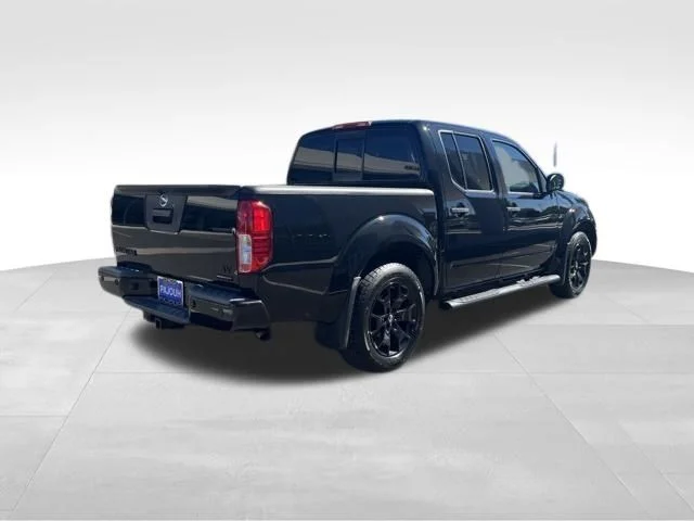 Used 2018 Black Nissan SV image 7