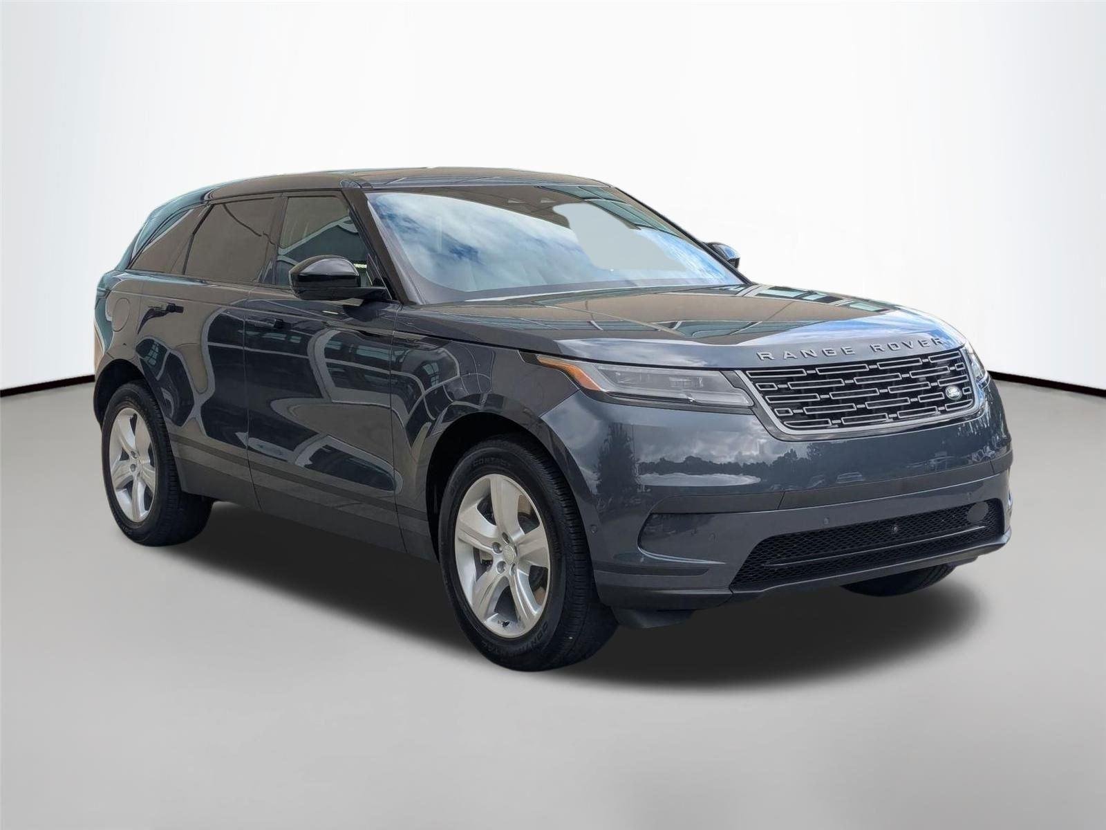 Used 2026  Land Rover S image 3
