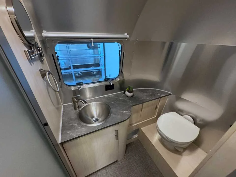 New 2026 SILVER AIRSTREAM  image 33