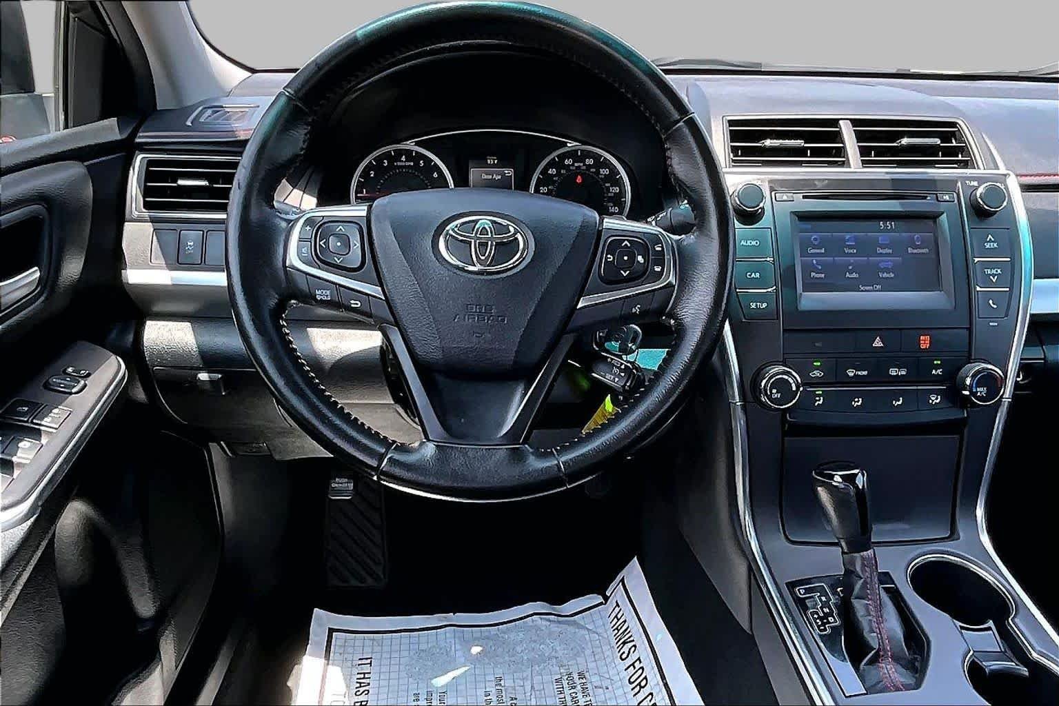 Used 2016 Creme Brulee Mica Toyota SE image 6