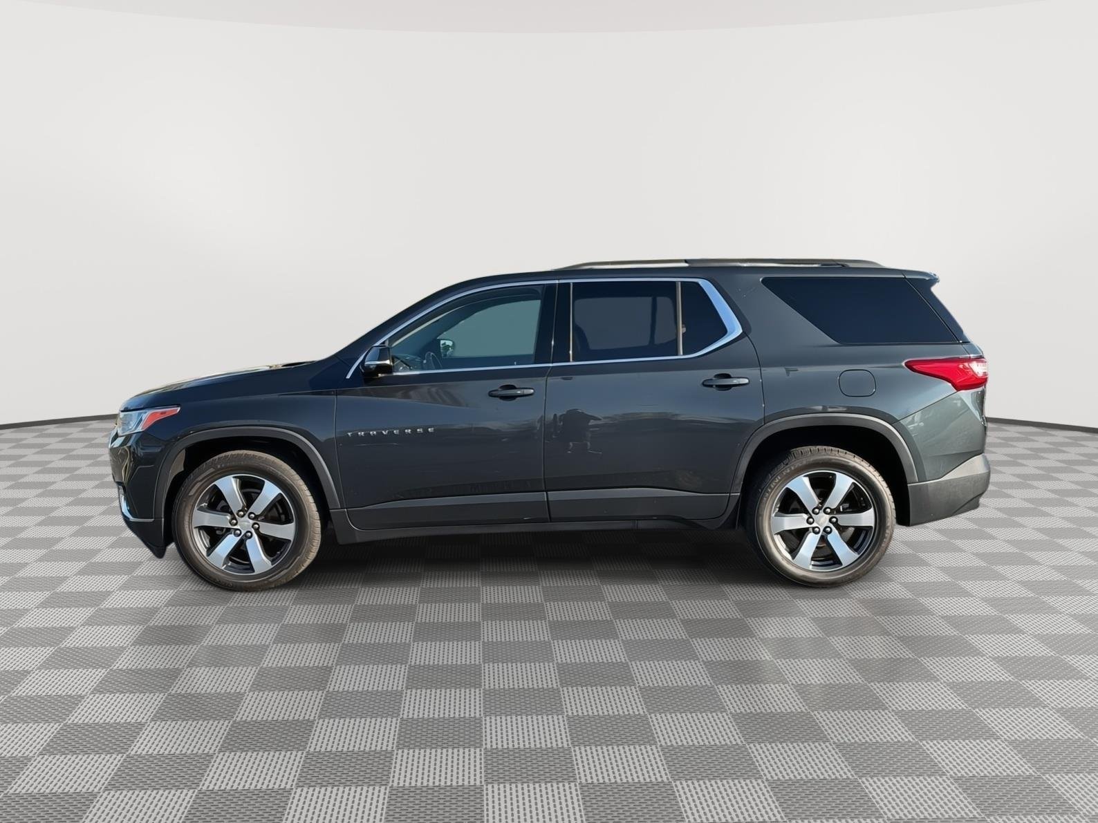Used 2020 Mosaic Black Metallic Chevrolet LT Leather image 4