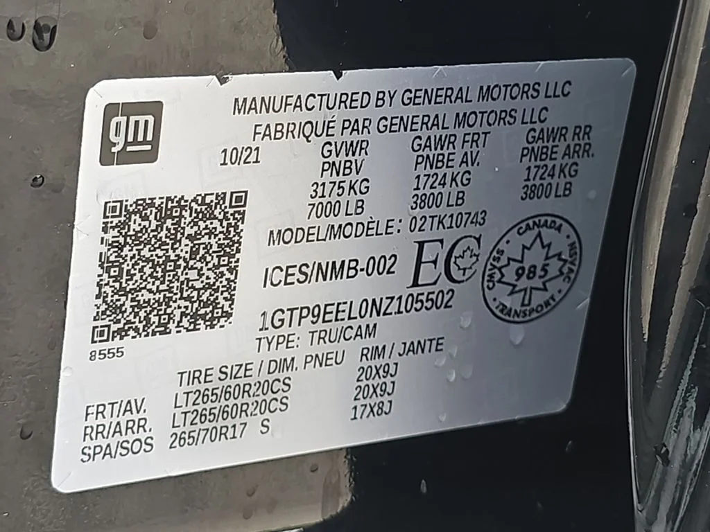 Certified Used 2022  GMC AT4 image 35