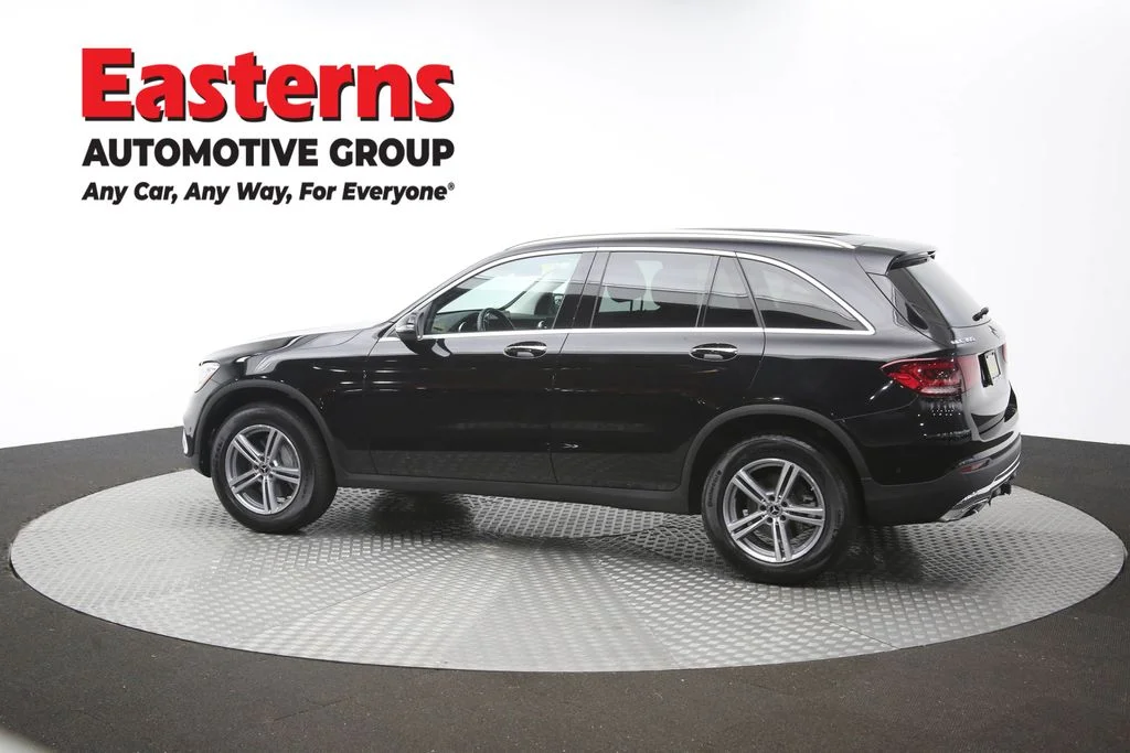 Used 2021 Black Mercedes-Benz GLC 300 image 63