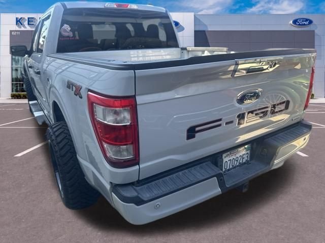 Used 2021 White Ford XL image 4