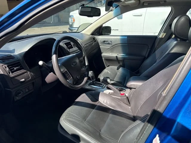Used 2011 Blue Flame Metallic Ford SEL image 14