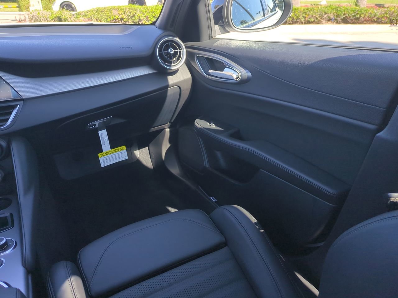 2025 Alfa Romeo Giulia Base - Photo 15