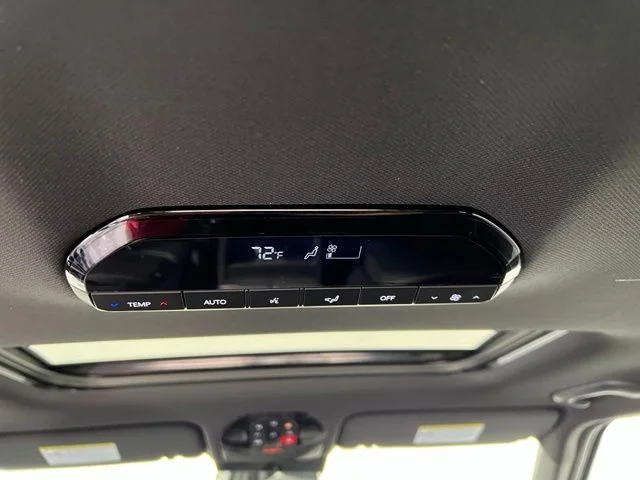 New 2027 Black Kia X-Line SX image 33