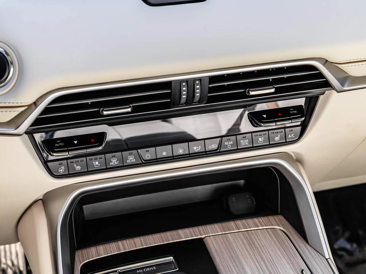 2024 Mazda CX-90 Turbo Premium Plus Package - Photo 16