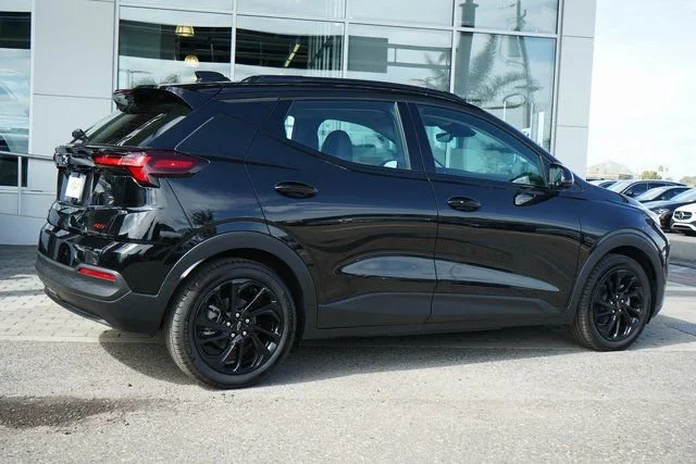 New 2027 Mosaic Black Metallic Chevrolet RS image 9