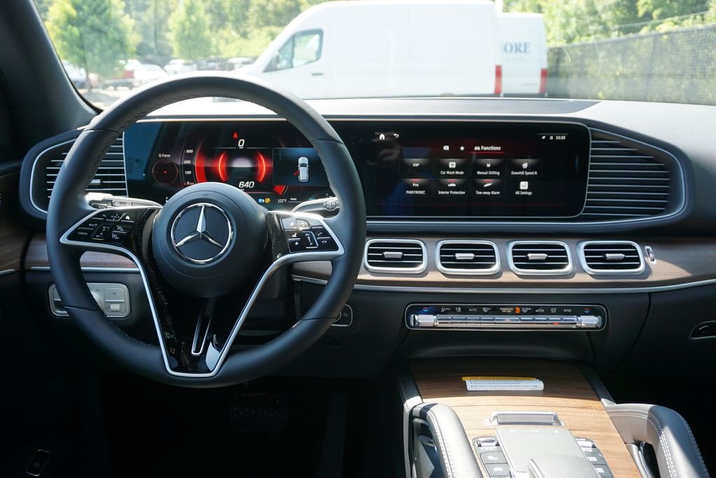 Certified Used 2026 Obsidian Black Metallic Mercedes-Benz GLE 350 image 53
