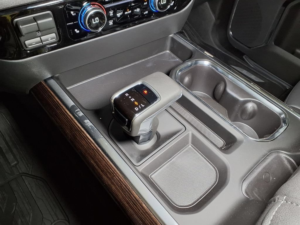 New 2026 Onyx Black GMC Elevation image 19