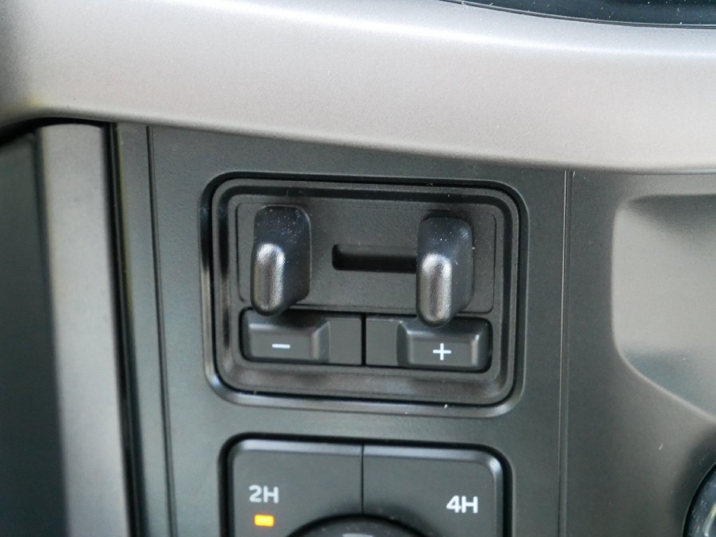 Used 2024 White Ford XLT image 26