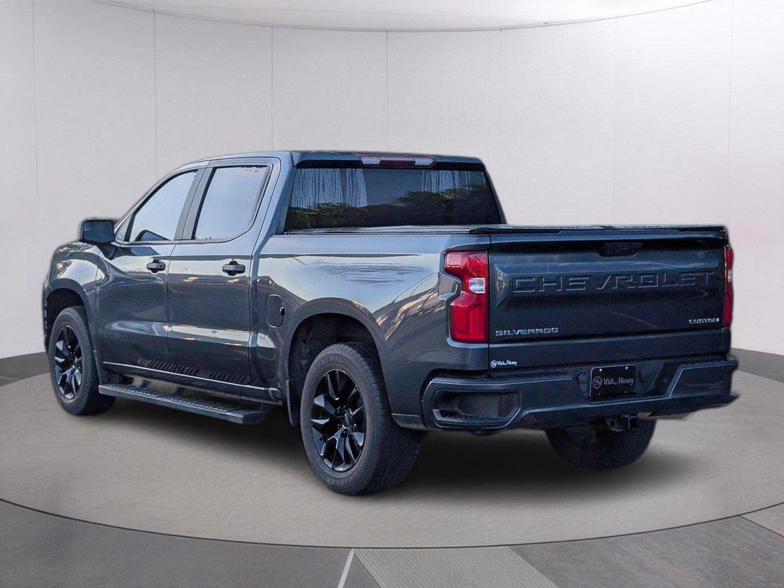 Used 2022 SHADOW GRAY METALLIC Chevrolet Custom image 3