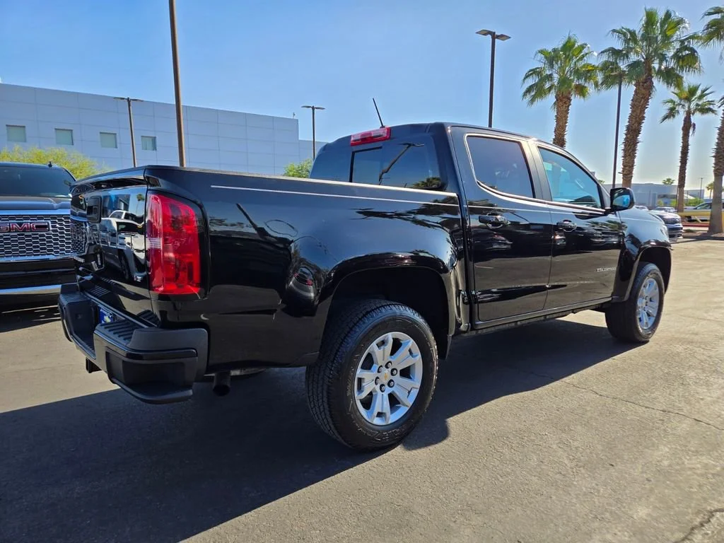 Used 2022 Black Chevrolet LT image 6