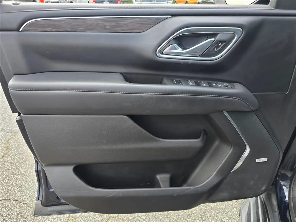 Used 2021 Blue Chevrolet LT image 9
