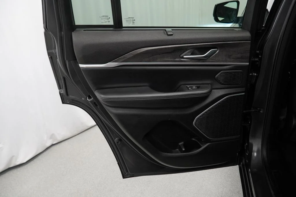 Certified Used 2024 Gray Jeep Limited image 44