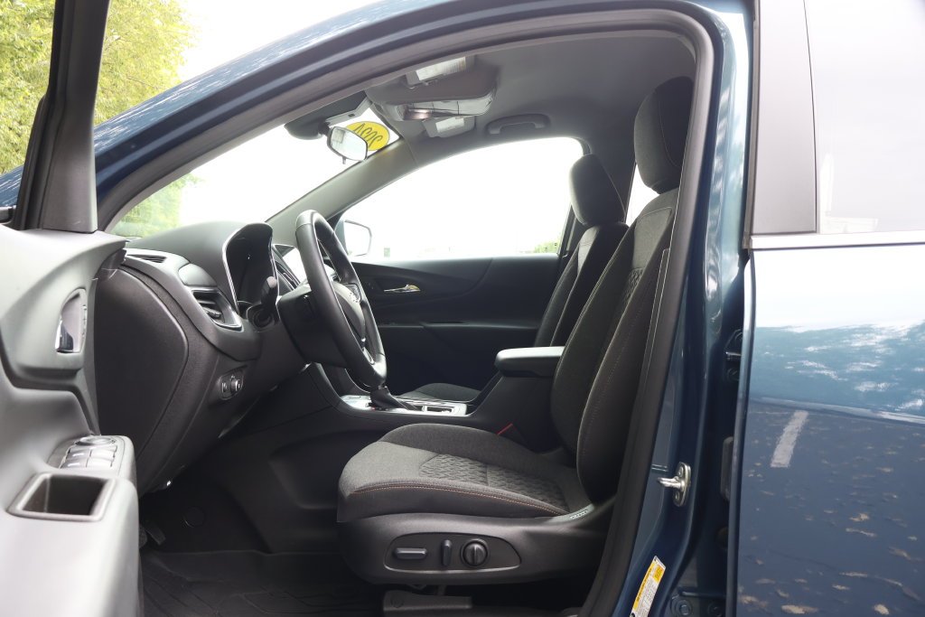 2024 Chevrolet Equinox LT - Photo 34