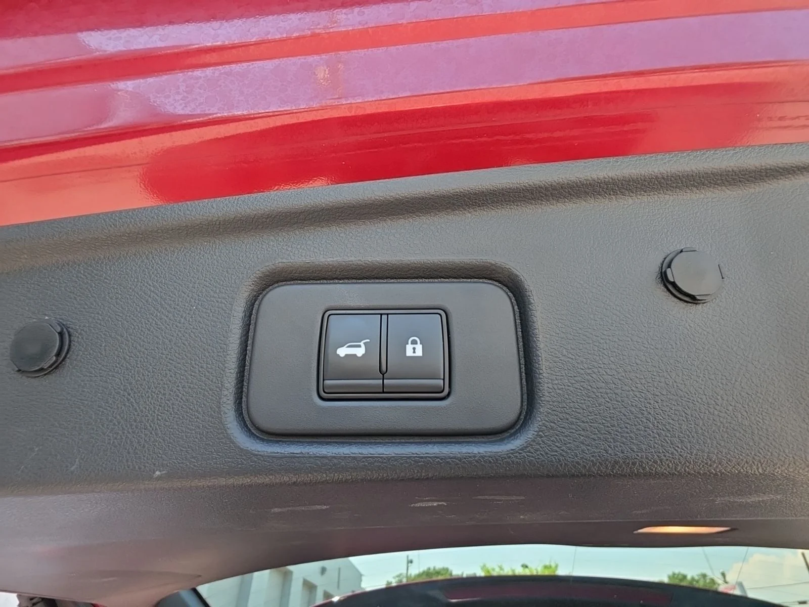 Used 2023 Red Nissan Platinum image 29