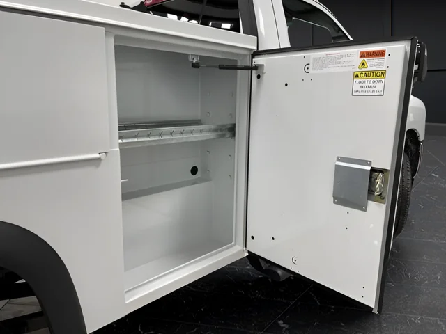 New 2024 Bright White Clear-Coat Exterior Paint RAM Tradesman image 7