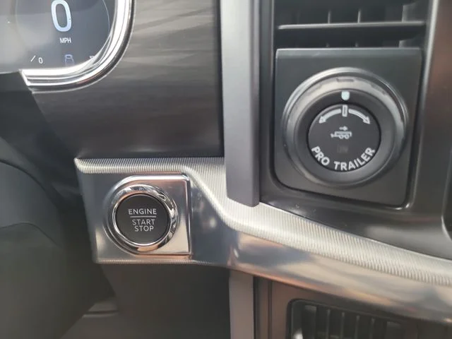 New 2026 Avalanche Ford Lariat image 30